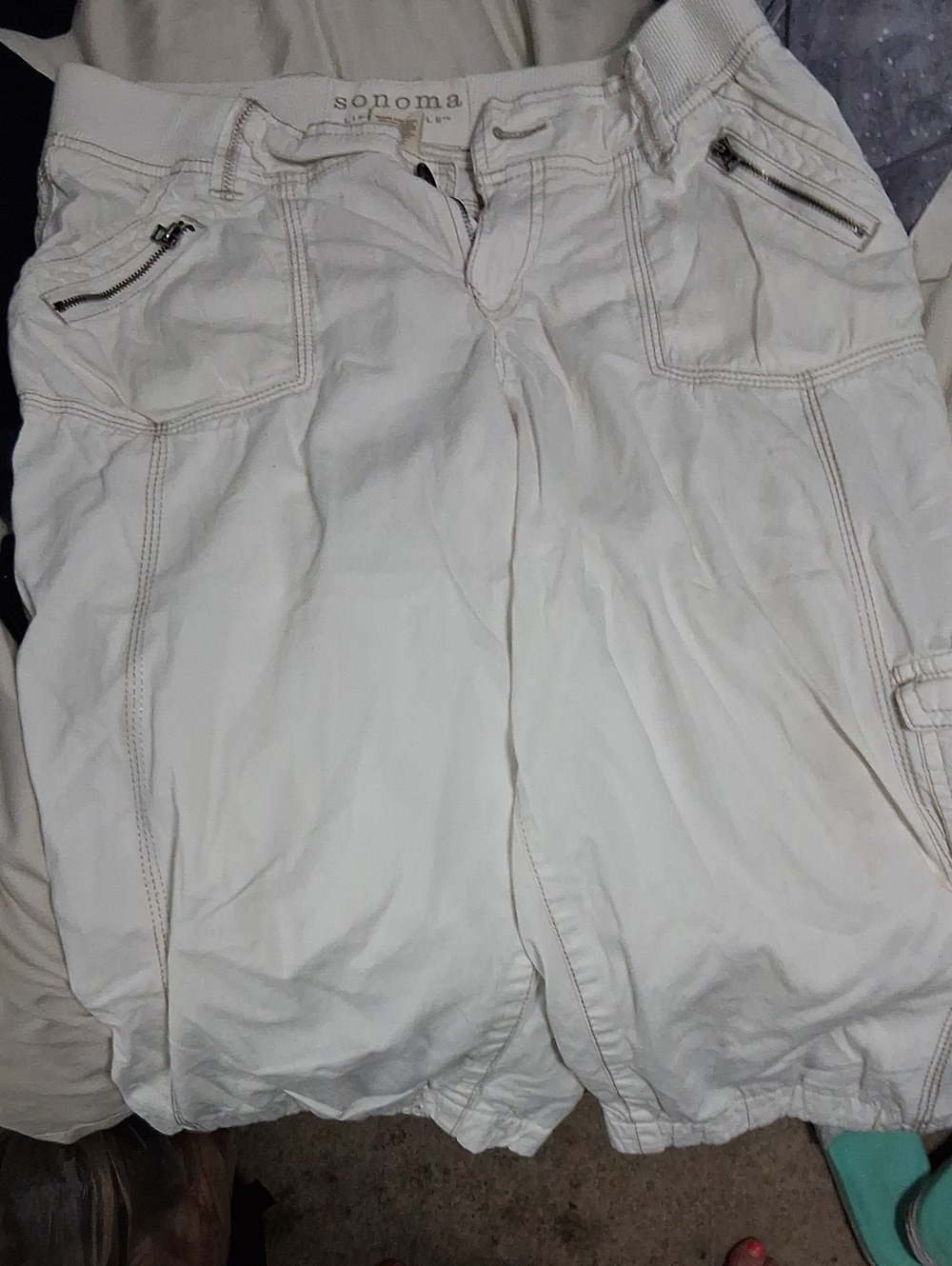 Sonoma White Utility Cargo Shorts with Zip Pockets